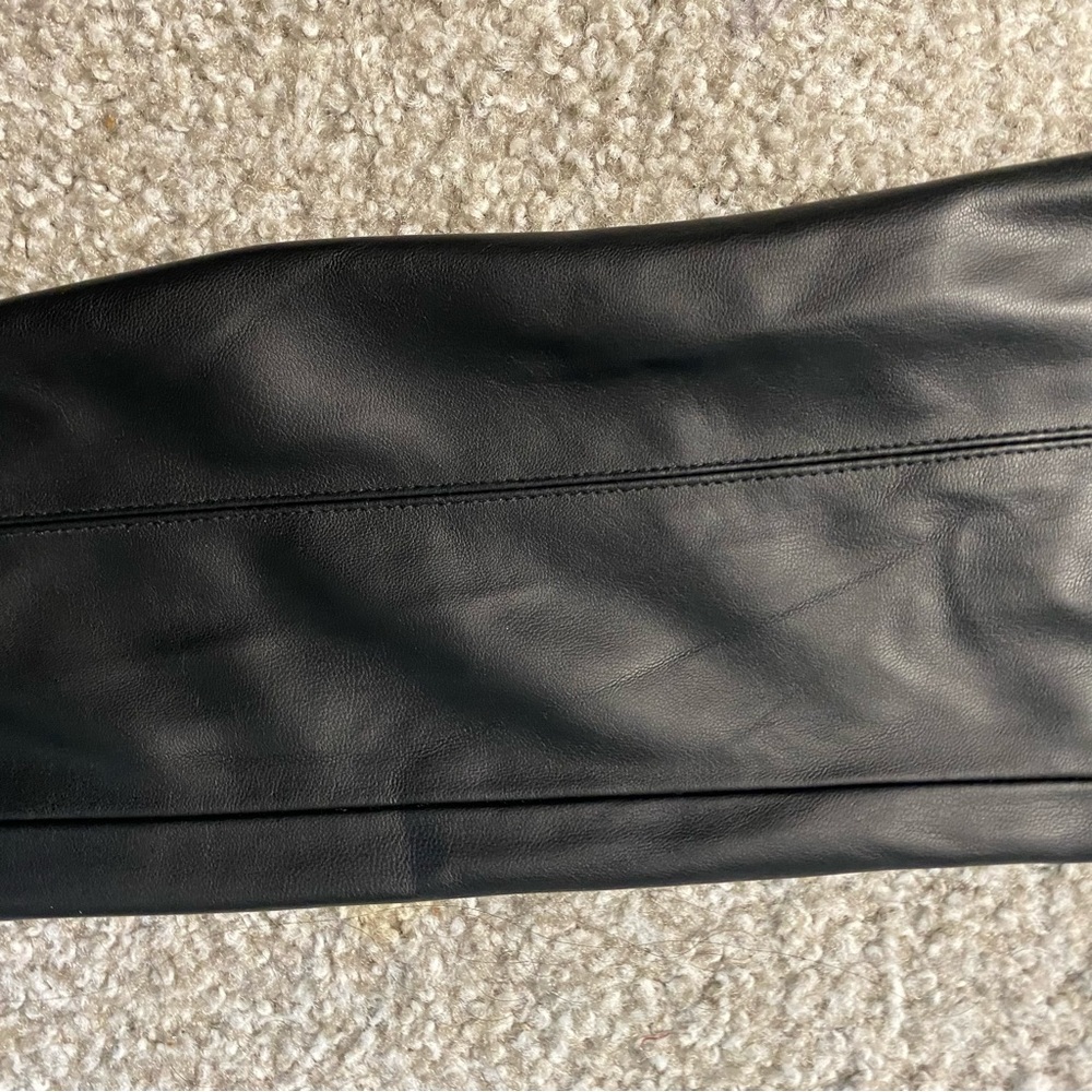 BLANK NYC Night Walks Black Vegan Leather Pull-On Leggings - Picture 3 of 10